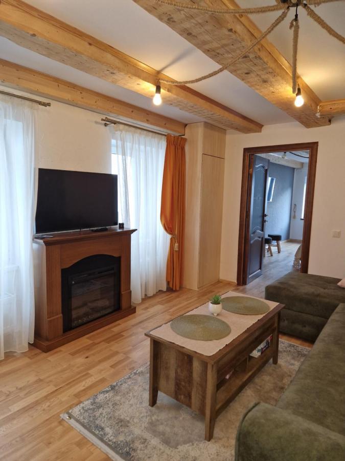 브라쇼브 Evelyn'S Place 아파트 외부 사진